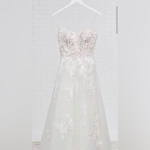 Maggie Sottero and Midgley Style Houston Wedding Dress - size 10